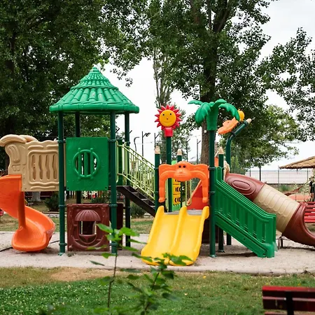 Complex Mediteranean Mamaia
